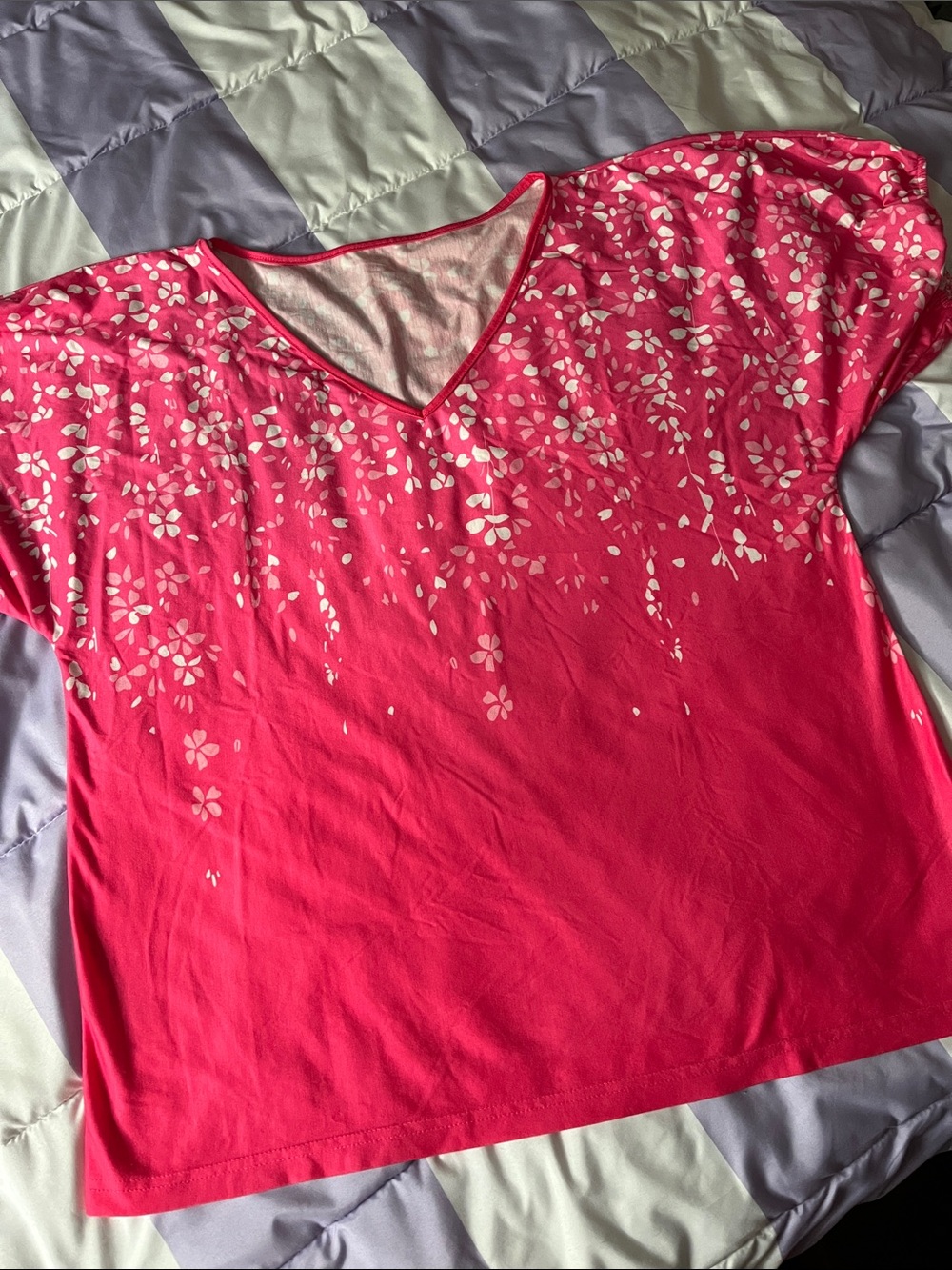 Cute Pink Shirt Size 1XL